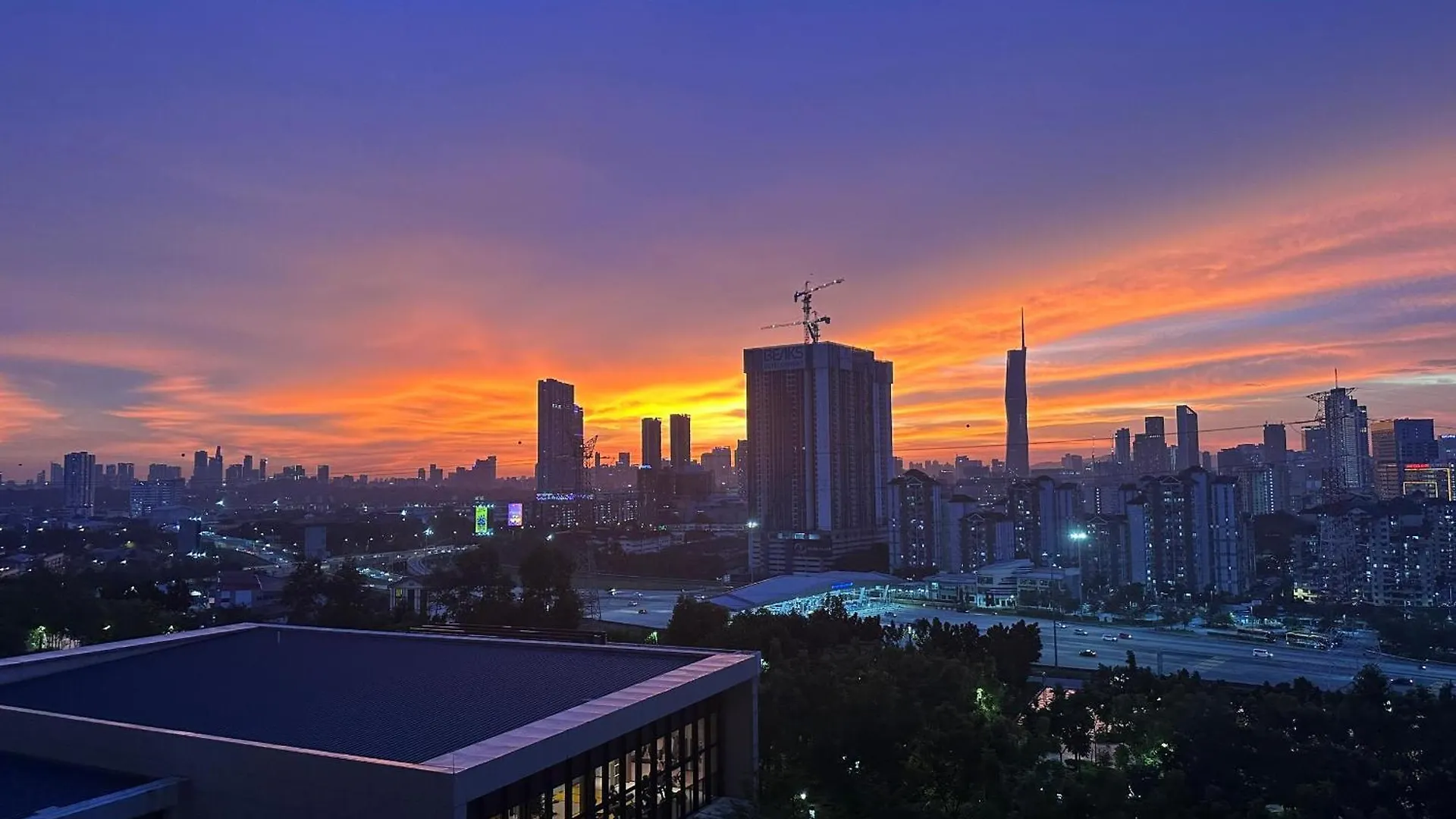 M Vertica Kl City Kuala Lumpur Malaysia