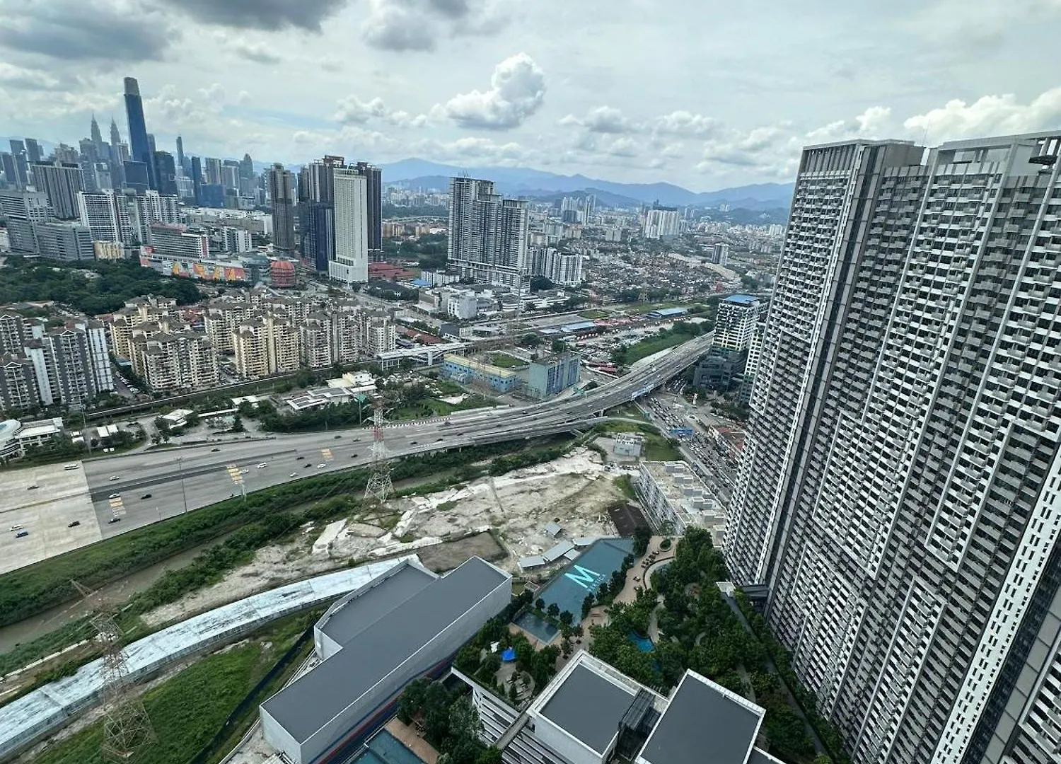 M Vertica Kl City Kuala Lumpur 0*,